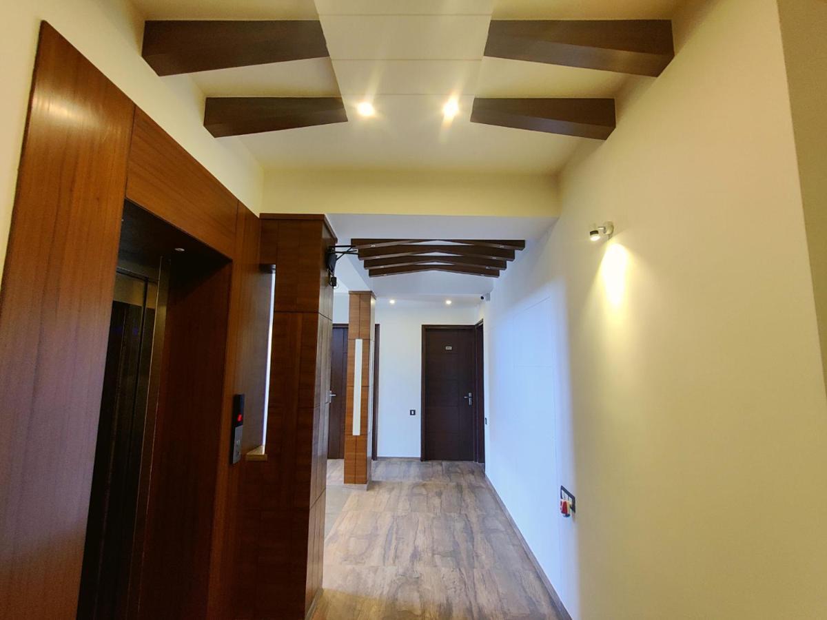 The Shacon Otel Noida Dış mekan fotoğraf